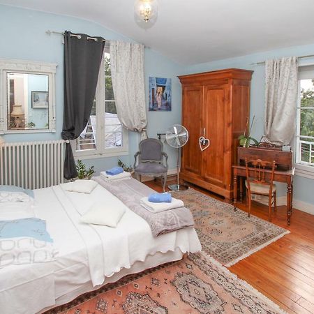 Manoir Des Turets Bed and Breakfast Yvré-lʼÉvêque Εξωτερικό φωτογραφία