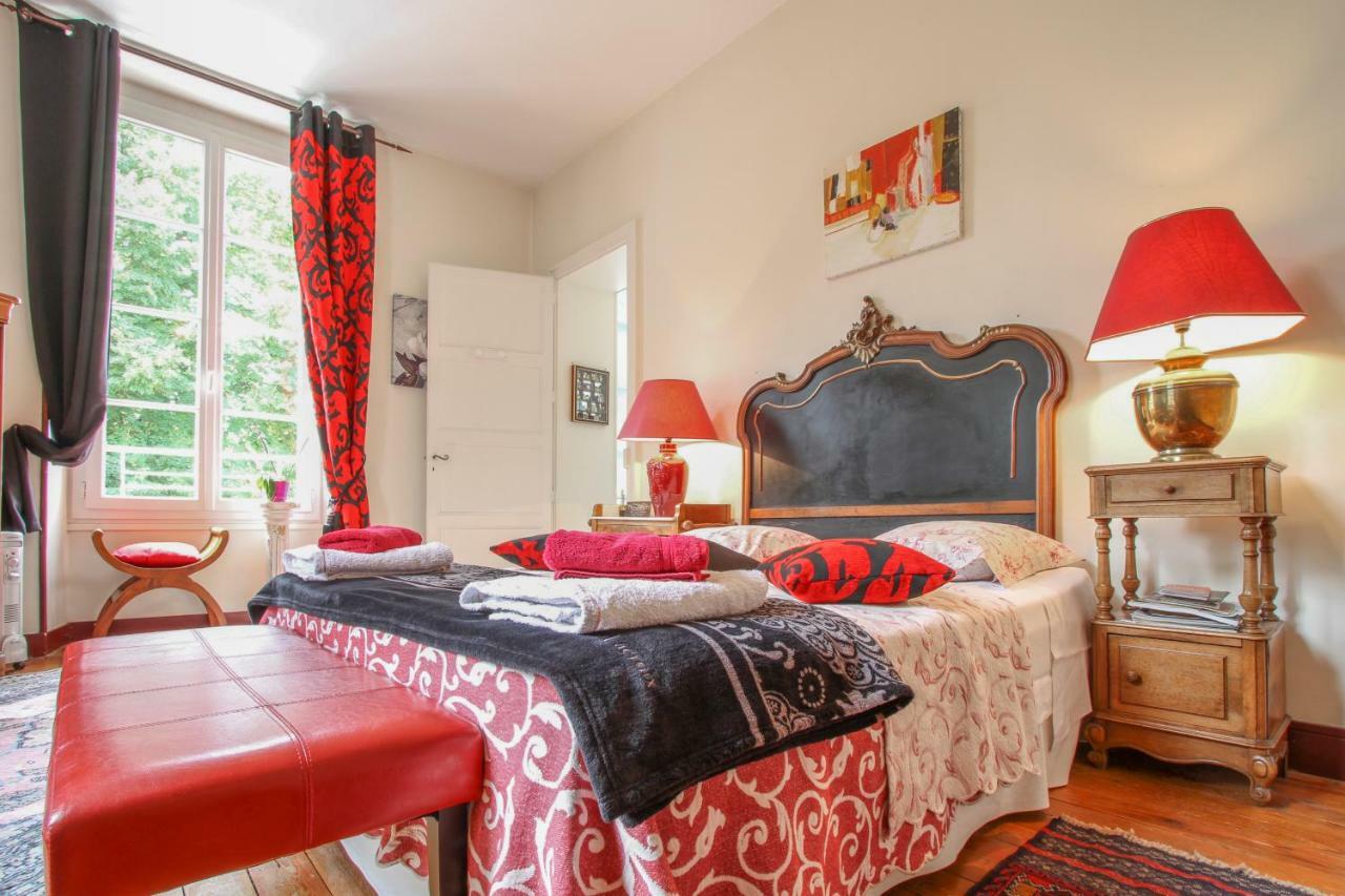 Manoir Des Turets Bed and Breakfast Yvré-lʼÉvêque Εξωτερικό φωτογραφία