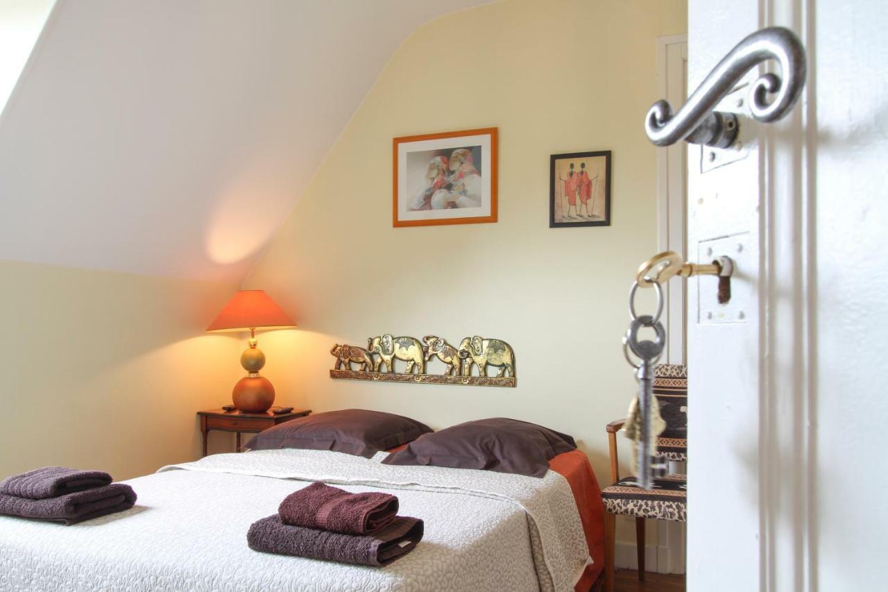 Manoir Des Turets Bed and Breakfast Yvré-lʼÉvêque Εξωτερικό φωτογραφία