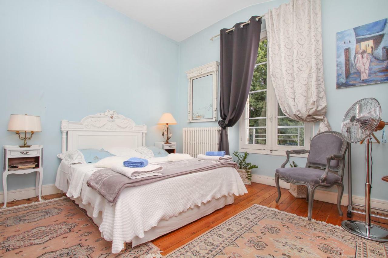 Manoir Des Turets Bed and Breakfast Yvré-lʼÉvêque Εξωτερικό φωτογραφία